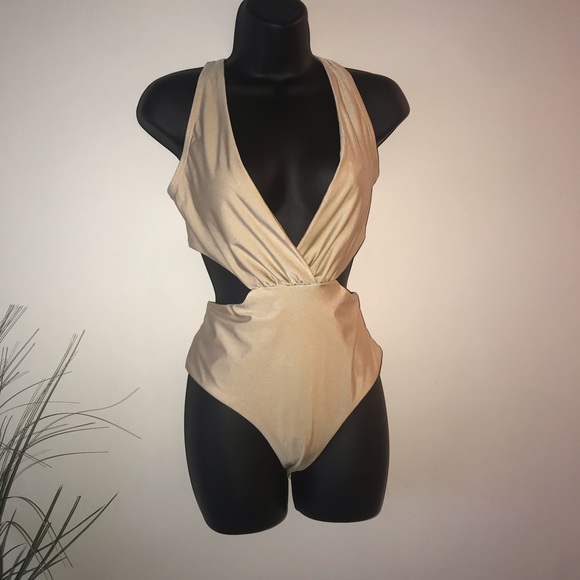 ⚡️Sale⚡️Gold Deep V ASOS Tie back Swimsuit - Picture 4 of 8